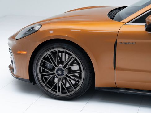 Used 2025 Porsche Panamera Turbo image 11