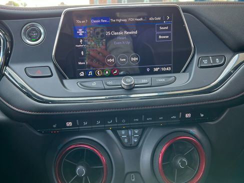 Used 2019 Chevrolet Blazer RS w/ Sun and Wheels Package image 15