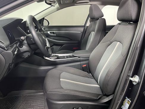 Used 2021 Hyundai Sonata SEL w/ Convenience Package image 10
