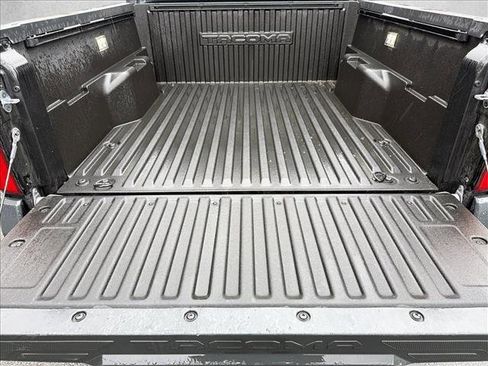 Used 2025 Toyota Tacoma SR5 RWD image 26
