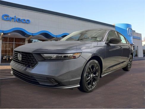 New 2025 Honda Accord SE image 1