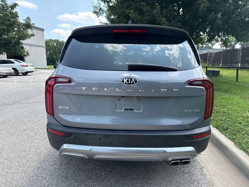 Used 2020 Kia Telluride EX w/ EX Premium Package AWD/4WD image 5