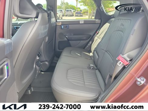 New 2027 Kia Seltos X-Line SX AWD/4WD image 13