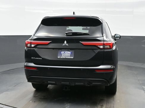 Used 2022 Mitsubishi Outlander SEL Black Edition image 5