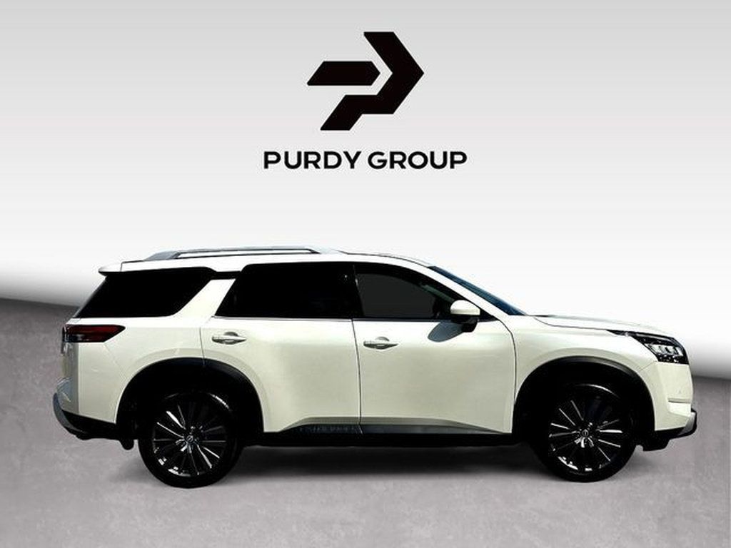 Used 2024 Nissan Pathfinder SL w/ SL Premium Package FWD image 9