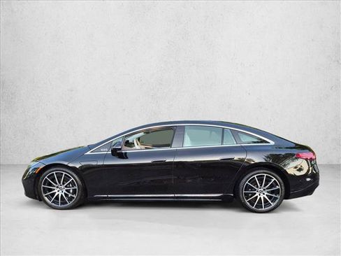 Used 2023 Mercedes-Benz EQS 580 4MATIC Sedan image 8