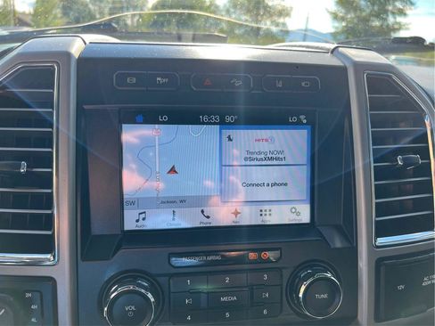 Used 2017 Ford F350 Lariat w/ Lariat Ultimate Package AWD/4WD image 16