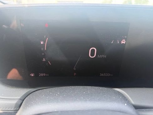 Used 2024 Buick Encore GX Preferred w/ Comfort Package AWD/4WD image 18