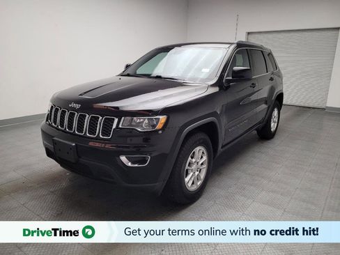 Used 2019 Jeep Grand Cherokee Laredo RWD image 1