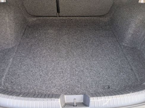 Used 2025 Volkswagen Jetta Sport image 27