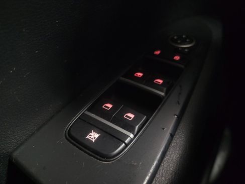Used 2019 Kia Forte LXS FWD image 27