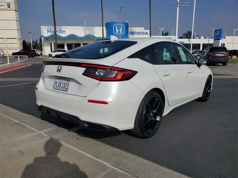 Certified 2024 Honda Civic Sport image 5