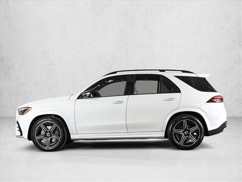 Certified 2025 Mercedes-Benz GLE 450 4MATIC image 9