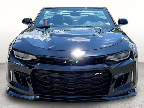 Used 2022 Chevrolet Camaro ZL1 RWD image 4