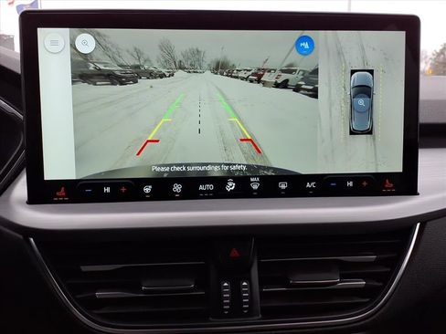 Certified 2025 Ford Escape Premium w/ PHEV Premium Package image 17