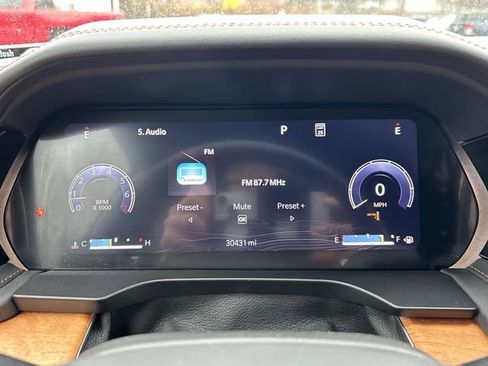 Used 2023 Jeep Grand Cherokee Summit AWD/4WD image 19