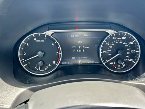 Used 2024 Nissan Altima 2.5 SV FWD image 5