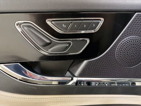 New 2026 Lincoln Corsair Premiere image 11