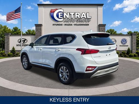 Used 2019 Hyundai Santa Fe SEL AWD/4WD image 6