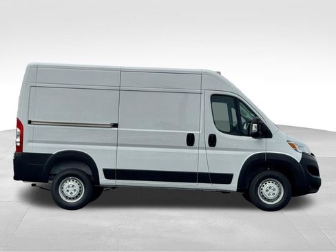 New 2026 RAM ProMaster 2500 w/ Upfitter's Prep Package FWD image 8
