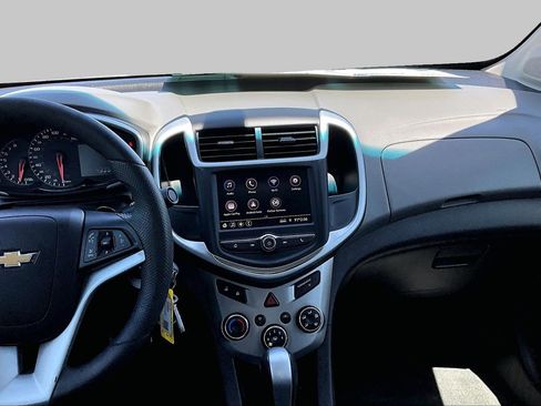 Used 2020 Chevrolet Sonic LT FWD image 6