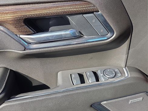 Used 2025 Chevrolet Silverado 1500 RST w/ Convenience Package II image 13