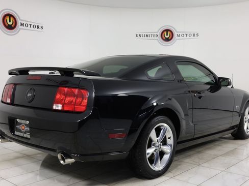 Used 2008 Ford Mustang GT Premium RWD image 3