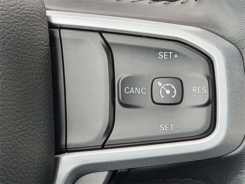 Certified 2023 RAM 1500 Big Horn image 34