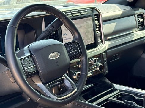 Used 2024 Ford F350 Platinum w/ FX4 Off-Road Package image 18