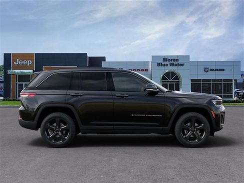 New 2026 Jeep Grand Cherokee Limited w/ Limited Altitude Package image 21