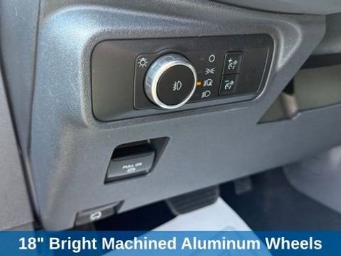 Used 2025 Ford Bronco Outer Banks AWD/4WD image 14