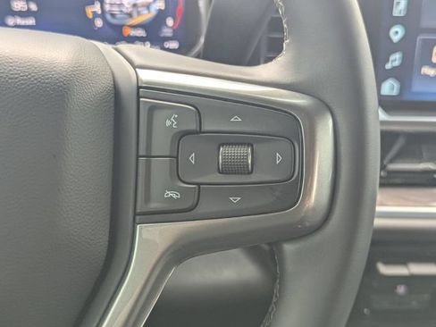 Used 2026 Chevrolet Silverado 2500 LTZ w/ LTZ Convenience Package AWD/4WD image 22