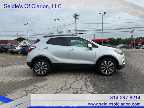 Used 2022 Buick Encore Preferred w/ Safety Package AWD/4WD image 4