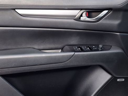 Used 2019 MAZDA CX-5 Touring image 9