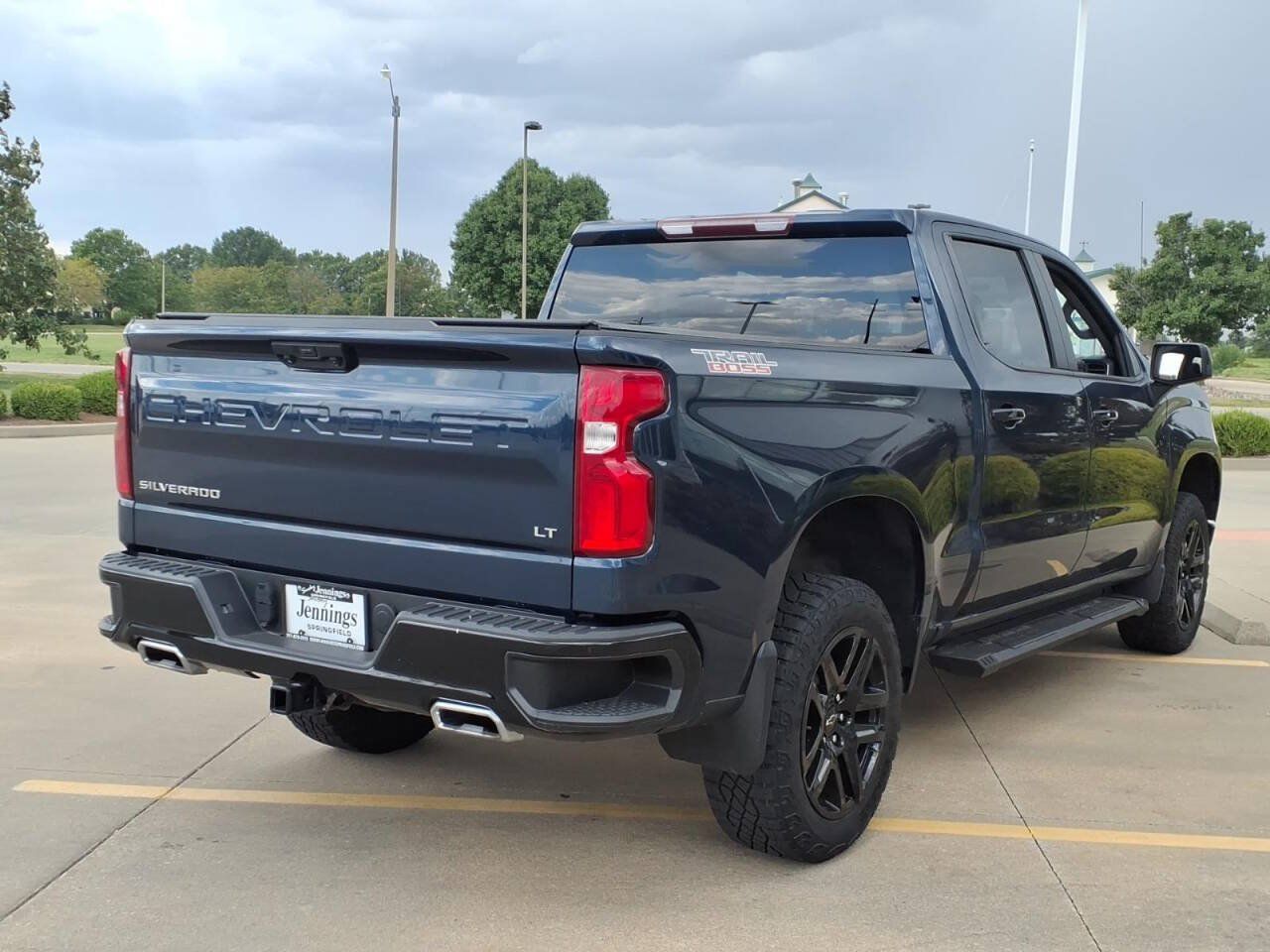 Used 2023 Chevrolet Silverado 1500 LT Trail Boss w/ Protection Package AWD/4WD image 6