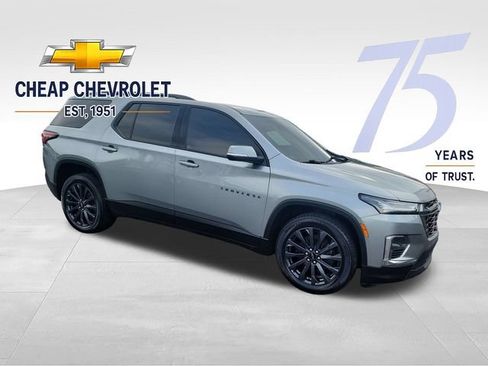 Used 2023 Chevrolet Traverse RS AWD/4WD image 7