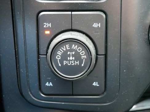 Certified 2025 Ford F150 Raptor AWD/4WD image 21