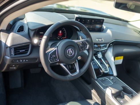 New 2025 Acura TLX w/ Technology Package image 4
