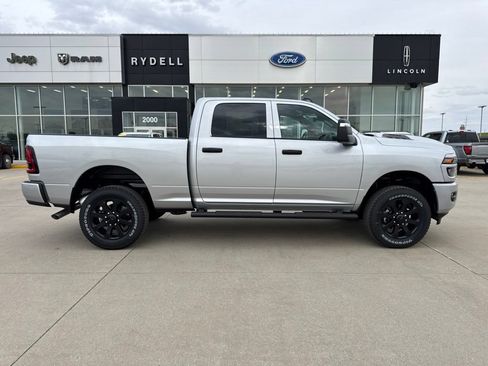 New 2026 RAM 2500 Tradesman AWD/4WD image 2