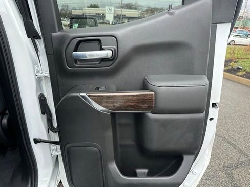 Used 2020 GMC Sierra 1500 Elevation w/ Elevation Value Package image 24