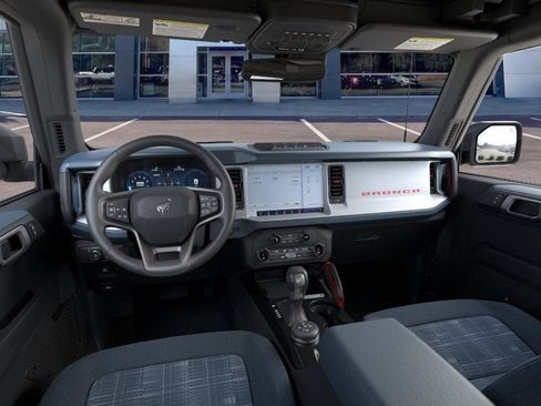 New 2026 Ford Bronco Heritage Edition AWD/4WD image 9
