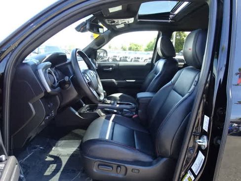 Used 2023 Toyota Tacoma TRD Pro AWD/4WD image 19
