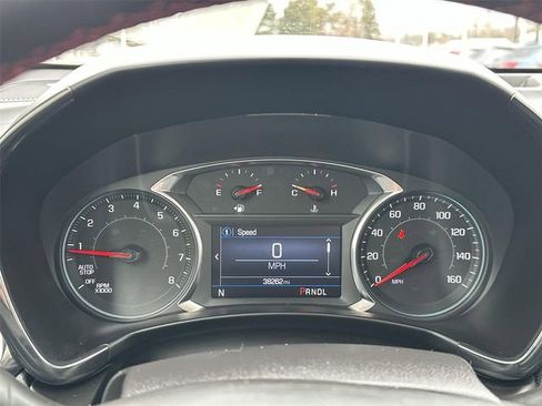 Used 2023 Chevrolet Equinox RS FWD image 11