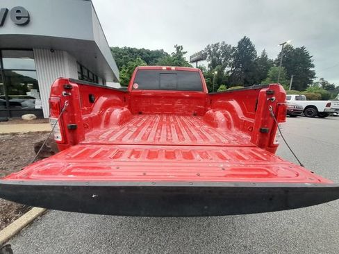Used 2024 RAM 2500 Tradesman w/ Chrome Appearance Group AWD/4WD image 44