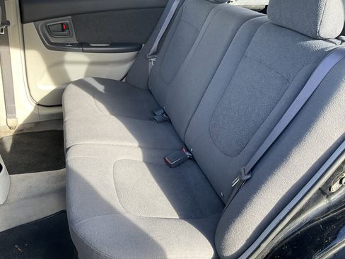 Used 2005 Kia Spectra5 image 32