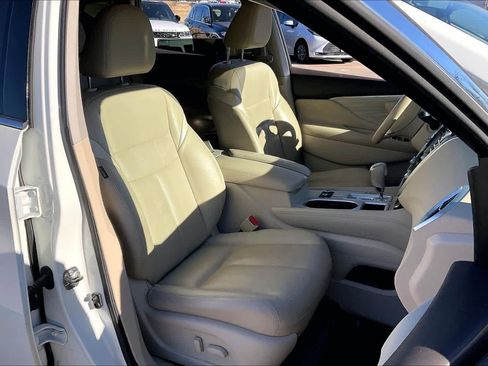 Used 2018 Nissan Murano Platinum image 8