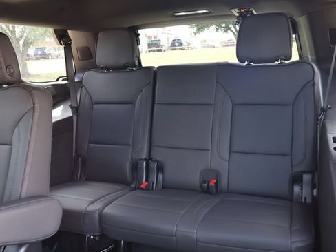 New 2026 Chevrolet Tahoe High Country AWD/4WD image 18