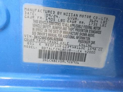 Used 2024 Nissan Versa SV w/ Trunk Package image 15