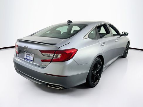 Used 2022 Honda Accord Sport image 5