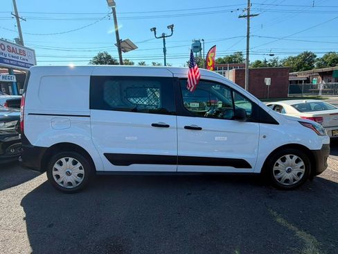 Used 2021 Ford Transit Connect XL FWD image 5
